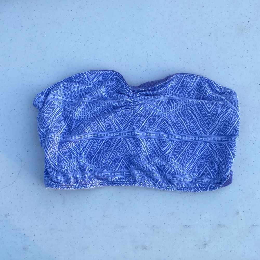 4 bralette/ tub tops size small